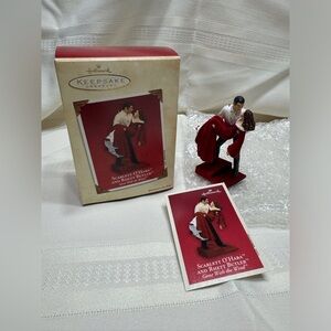 Hallmark 2003 Scarlett O’Hara, Rhett Butler ornament
